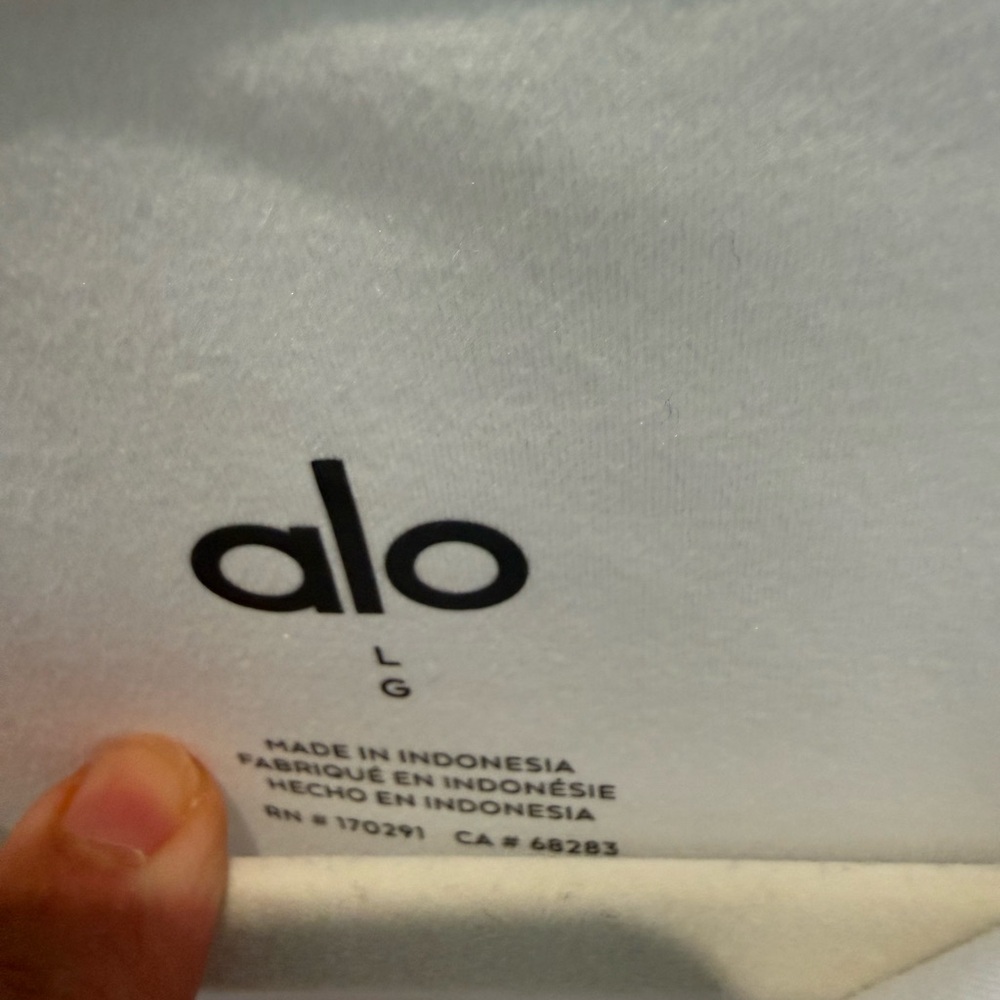 Alo White Long Sleeve full Zip - Picture 3 of 4